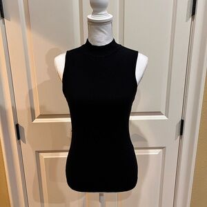 Cyrus Women’s Black Top